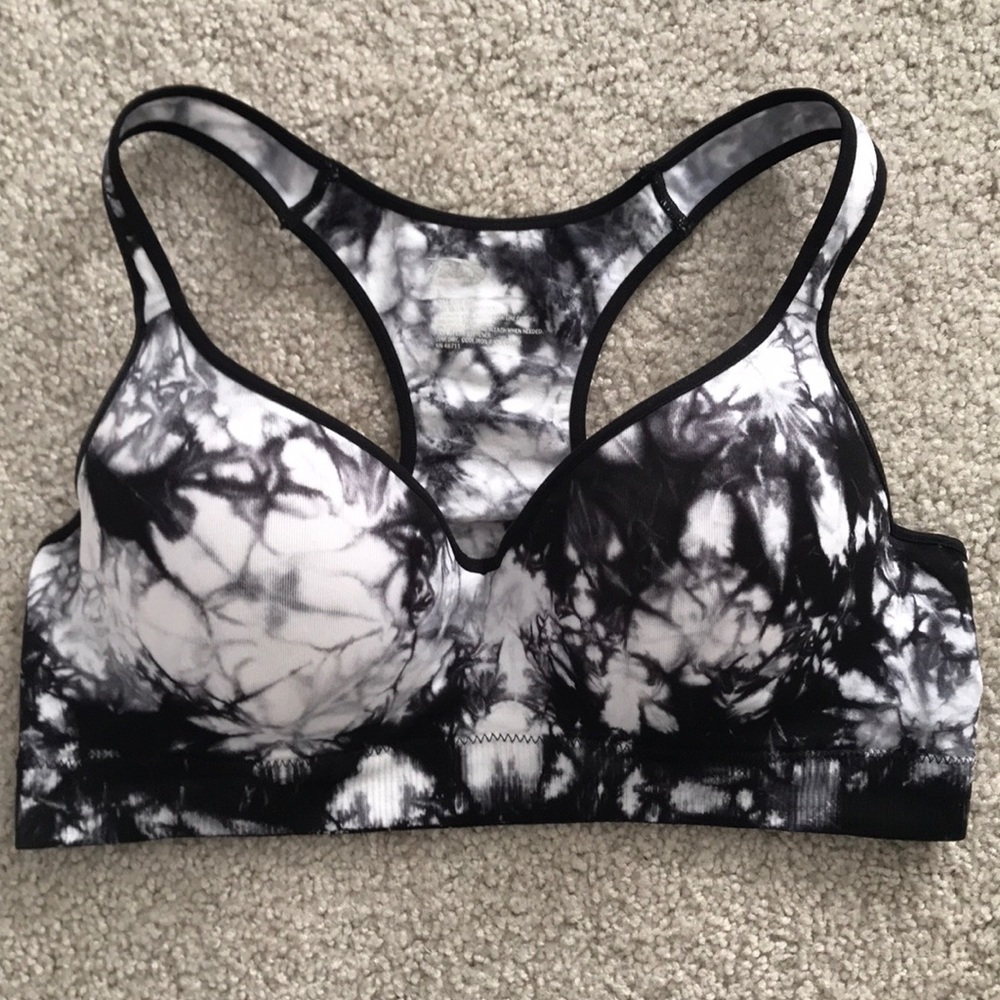 Black & white tye dye sports bra